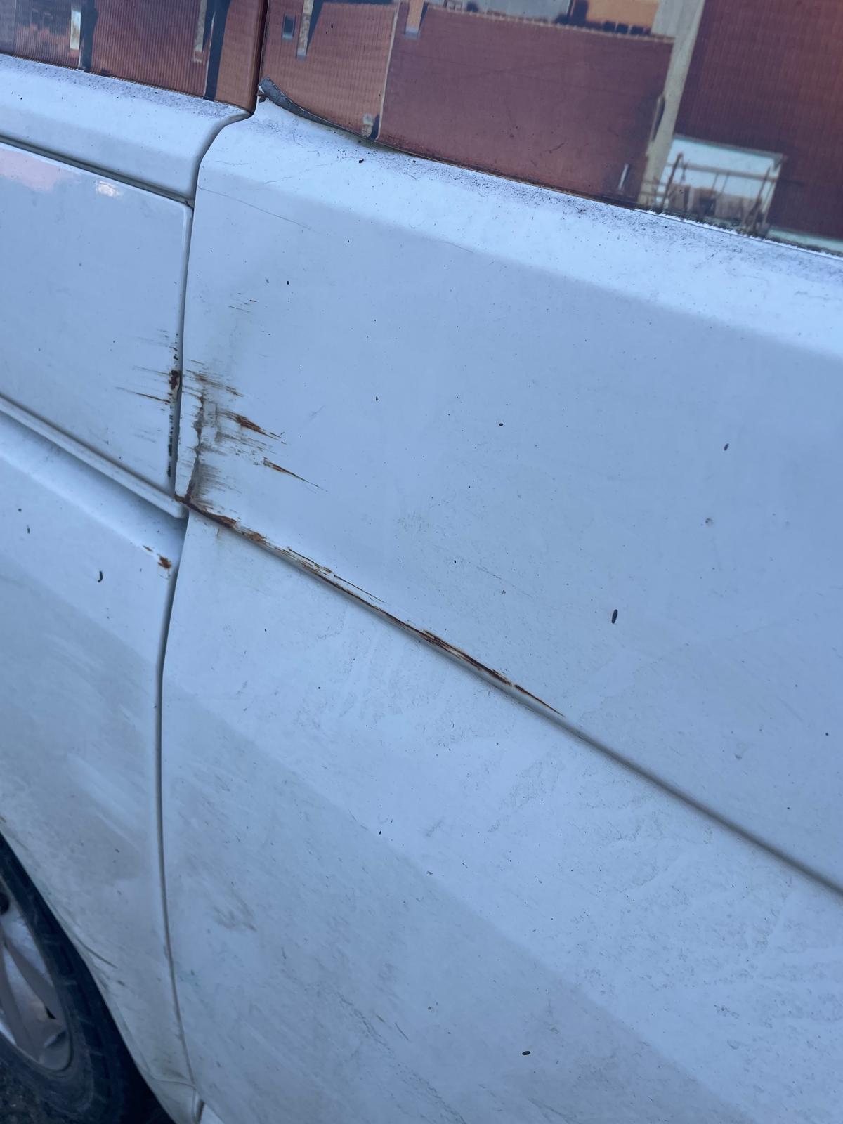 VW Transporter T5 1.9 TDI 6